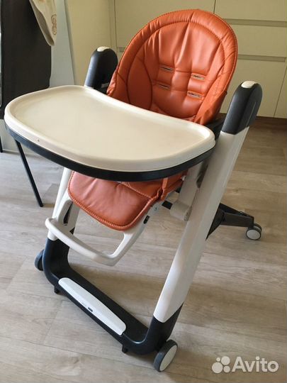 Стульчик для кормления Peg Perego Siesta