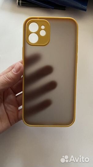 Чехол на iPhone 12