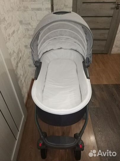 Коляска 2 в 1 Legacy Malta и Автолюлька