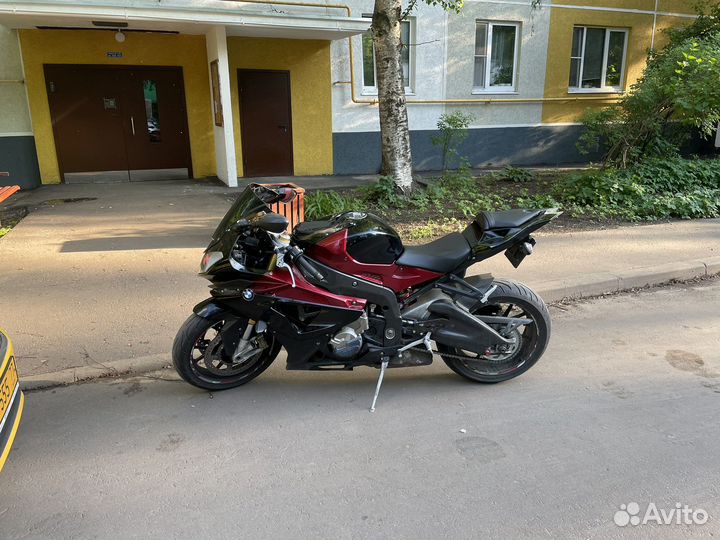 Мотоцикл bmw s1000rr