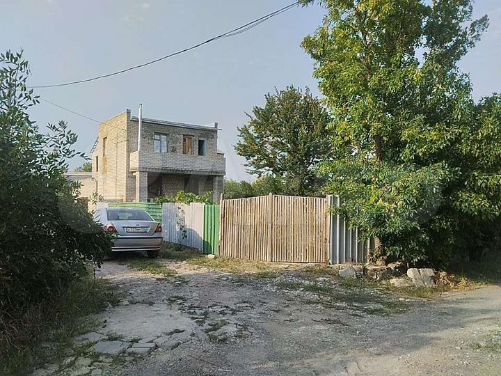 Дом 68,9 м² на участке 6 сот.