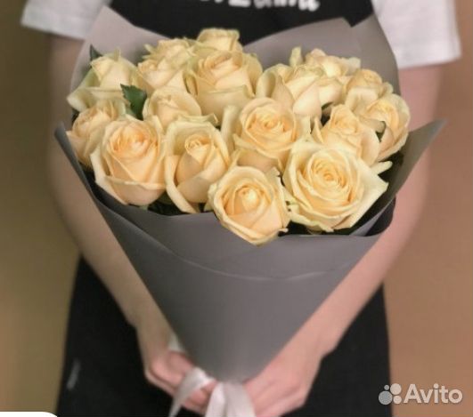 Букет из 15 персиковых роз