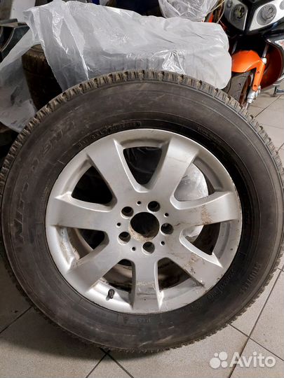 R17 Nitto NT SN 2 Winter 235/65, PCD 5x112 DIA 59.1