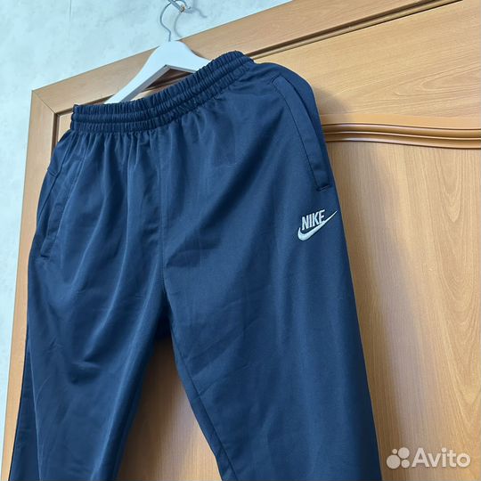 Спортивные штаны Nike