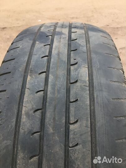 Goodyear EfficientGrip 215/65 R16