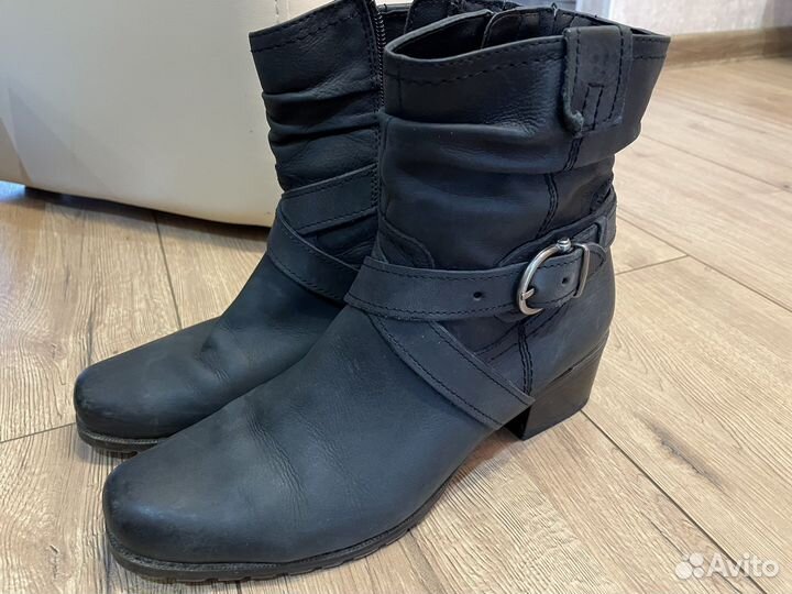 Ботинки женские