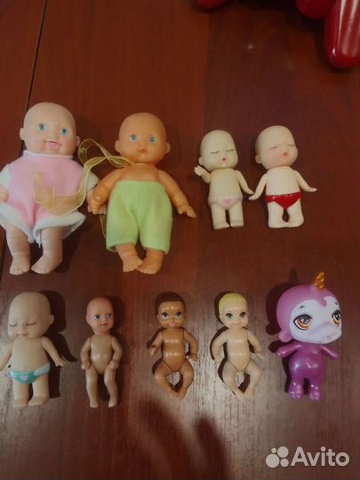 Маленькие куколки и пупсы