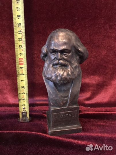 Бюст Карл Маркс СССР