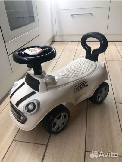 Детская машинка каталка