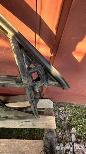 Стеклоподъёмник передний правый Audi A4 B5