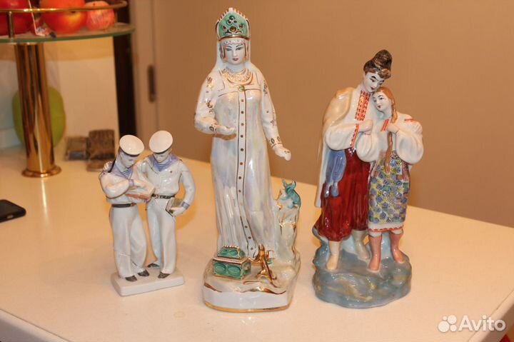 Статуэтки фарфоровые советские старинные