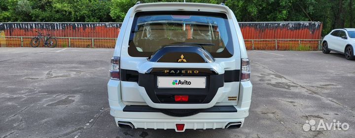 Mitsubishi Pajero 3.8 AT, 2019, 23 км