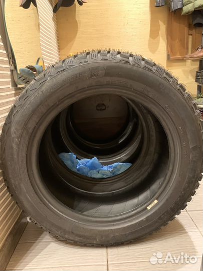 Michelin X-Ice North 4 205/55 R16