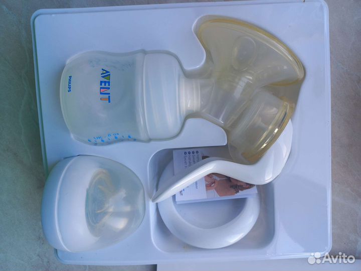 Mолокоотсос Avent