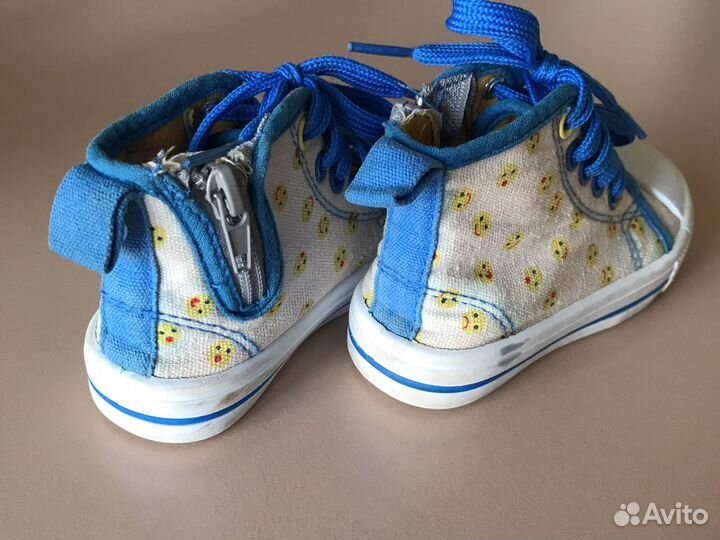 Сапоги 25 размер и кеды 25 размер