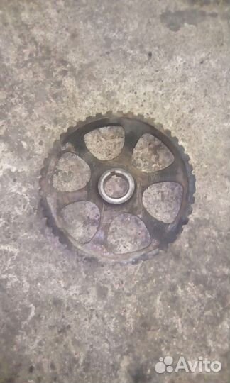 Шестерня распредвала VW Passat B3 Golf Audi 80 100