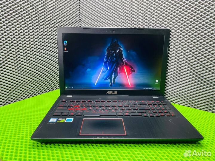 Игровой ноутбук i5/SSD240+HDD1000/GTX1050
