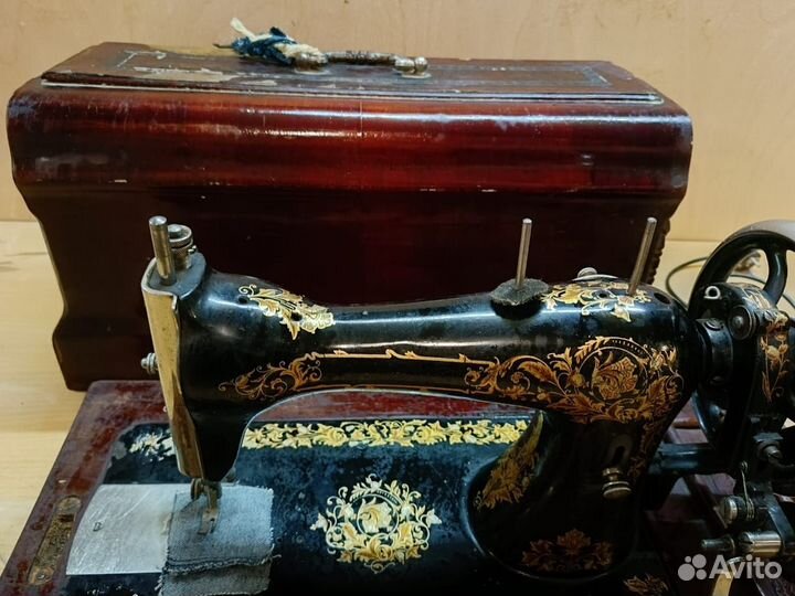 Швейная машинка