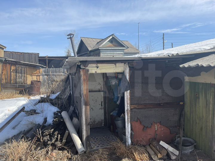 Дом 12 м² на участке 21,7 сот.