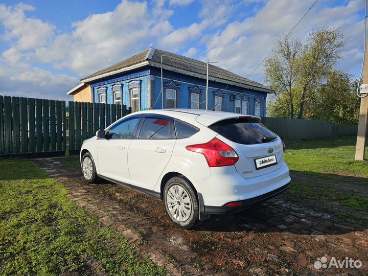 Ford Focus 1.6 AMT, 2011, 204 800 км