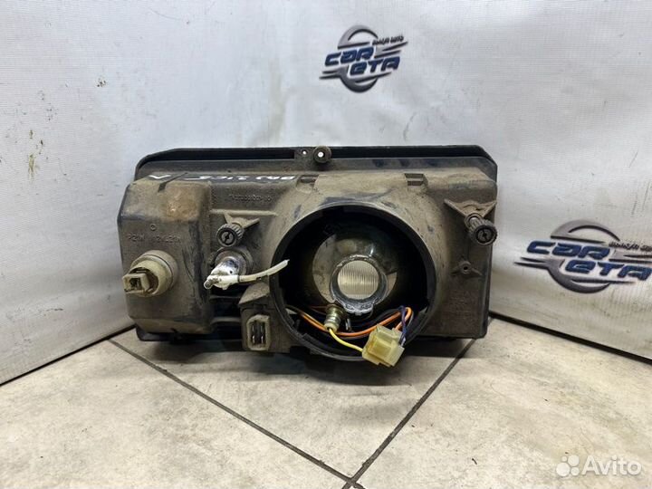 Фара левая Ваз 2107