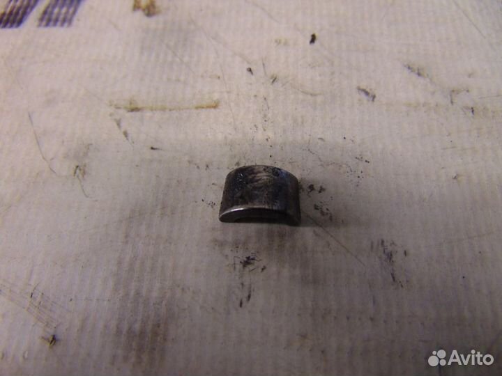 Сухарь клапана для Mazda Bongo Friendee 1995-2005г