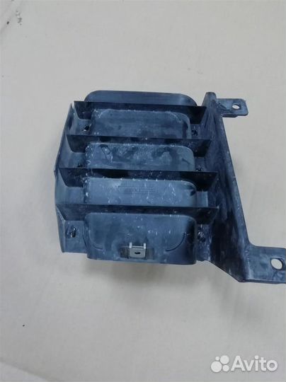 Воздуховод тормозного диска правый BMW E60