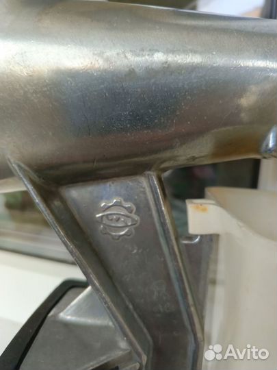 Соковыжималка шнековая ручная