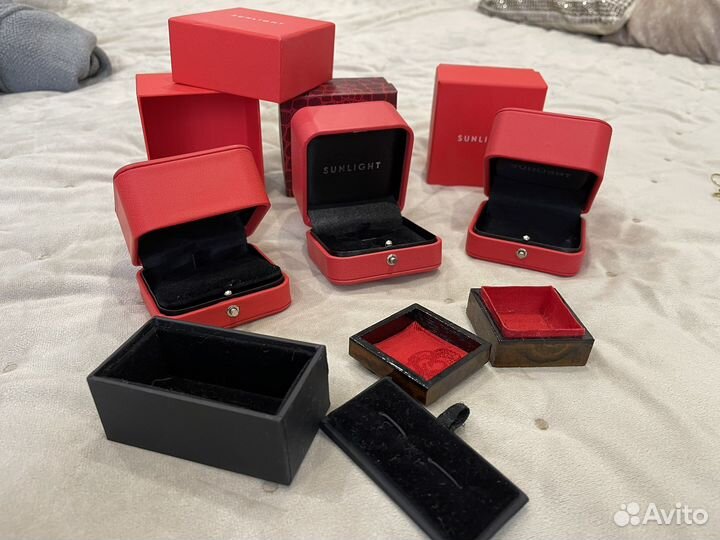 Подарочные коробки