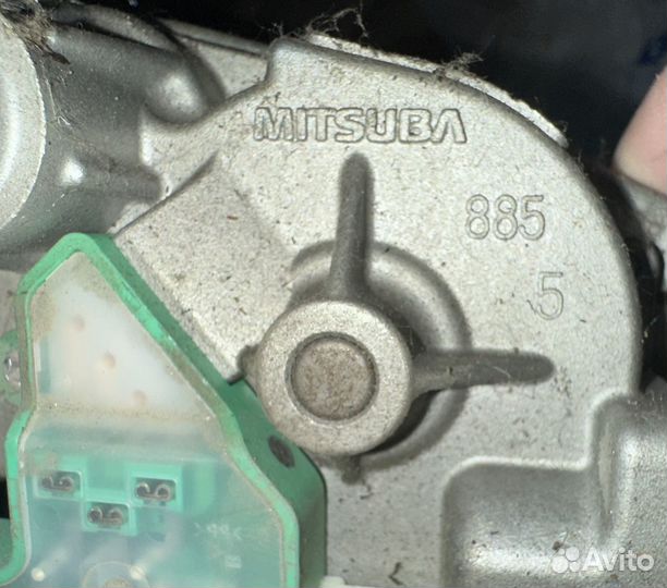 Мотор заднего стелоочистителя 8253A011