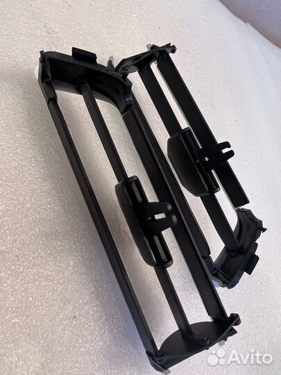 Центральный дефлектор П Л Bmw X5 X7 G05 06 07 NEW