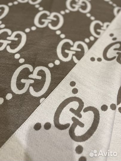 Палантин кашемировый Gucci бежевый двухсторонний