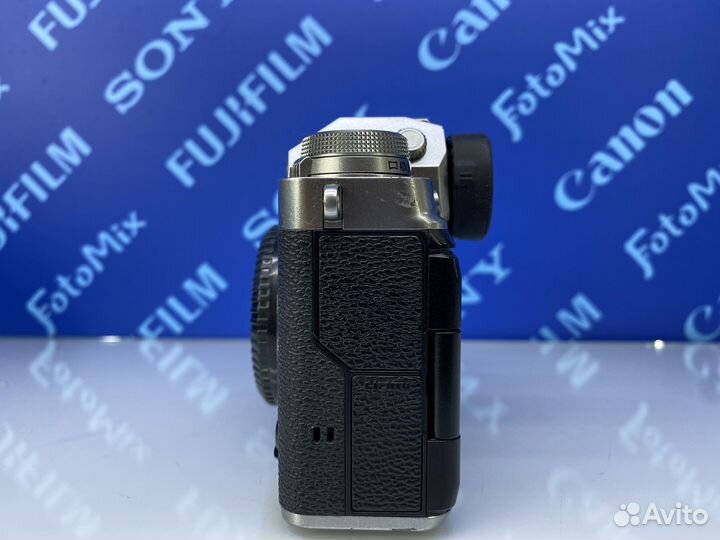 Fujifilm X-T4 body (sn:4564)