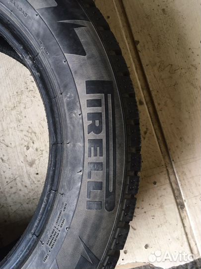 Pirelli Ice Zero 205/60 R16