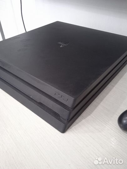 Playstation 4 pro 1tb