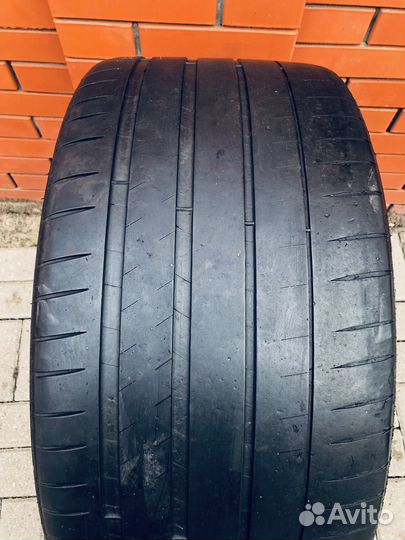Michelin Pilot Sport 4 S 325/35 R22 ZR