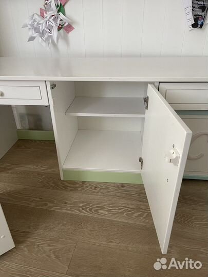 Детский стол для двоих