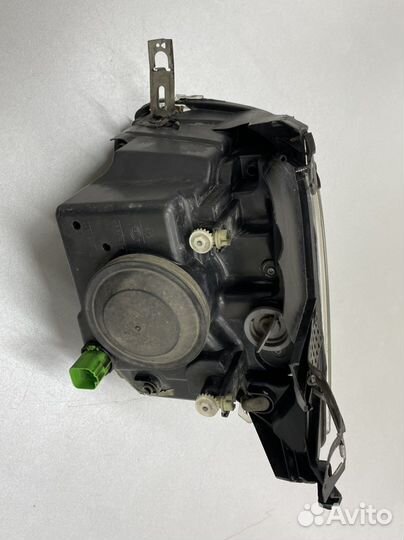 Фары Ford Fusion правая