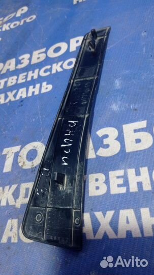 Накладка на порог Toyota Rav4 кроссовер 2005