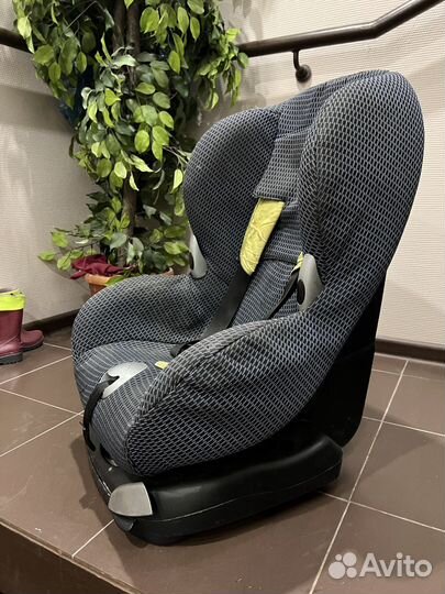 Детское автокресло люлька