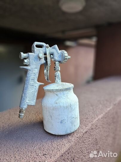 Краскопульт пневматический. Подвезу бесплатно