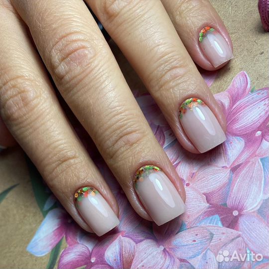 Наращивание ногтей