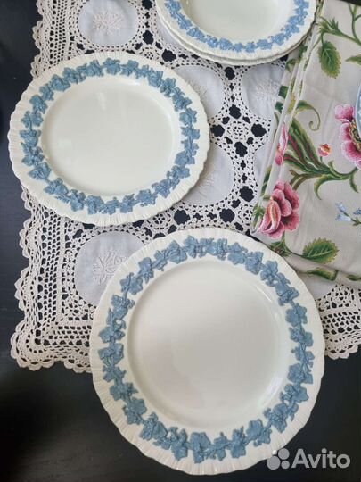 Тарелки Wedgwood Виноградная лоза