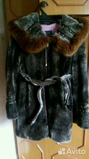 Шуба искусственная 2 шт
