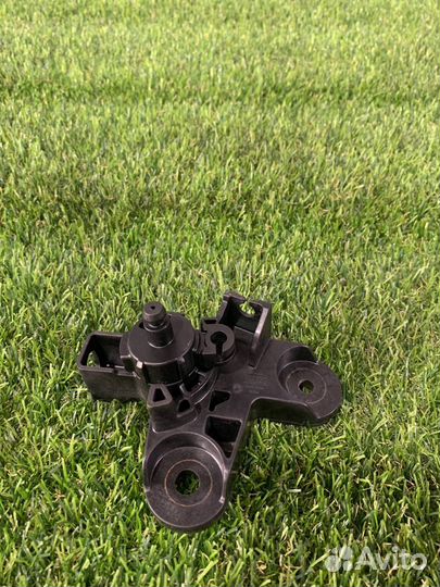 Ручка открывания капота Ford Explorer 6 2021