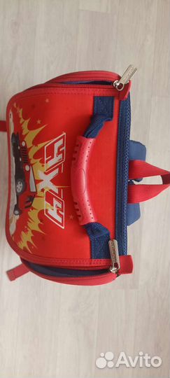 Школьный рюкзак