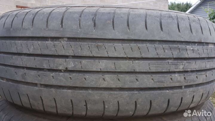 Kumho Ecowing ES01 KH27 225/70 R16 103H