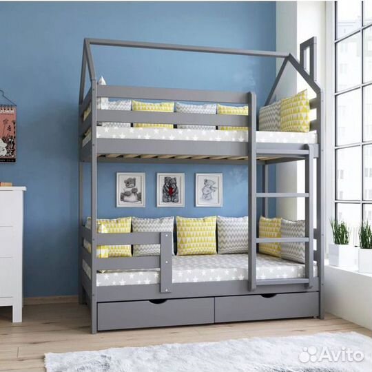 Двухъярусная детская кровать