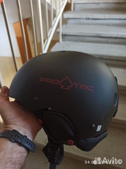 Шлем для сноуборда