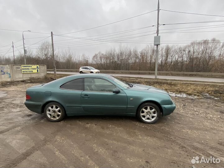 Mercedes-Benz CLK-класс 2.0 AT, 1998, 270 000 км